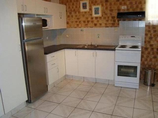 Noosa Yallambee Holiday Apartments Noosaville Phòng bức ảnh